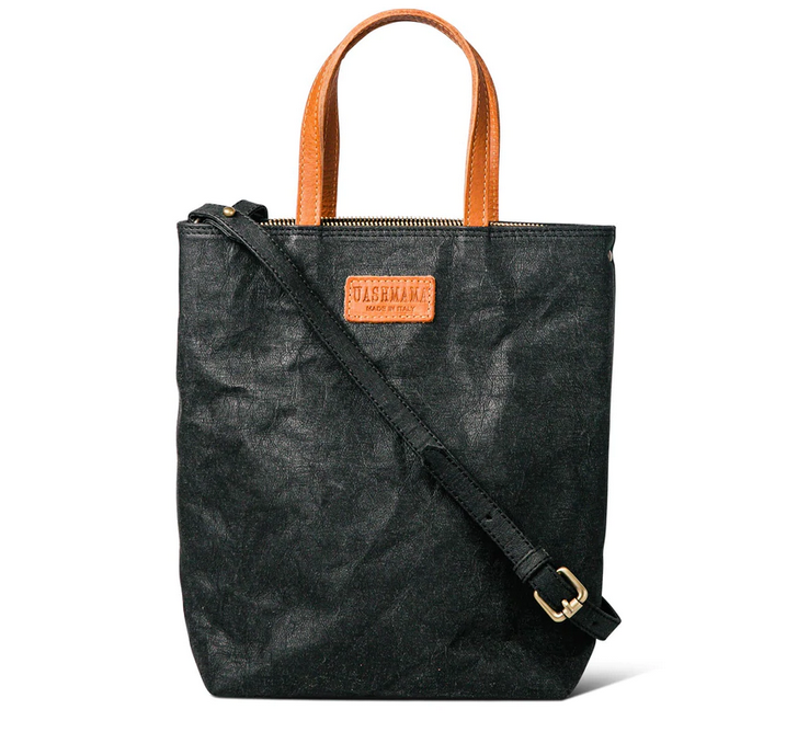 Handbag made from washable paper by Uashama