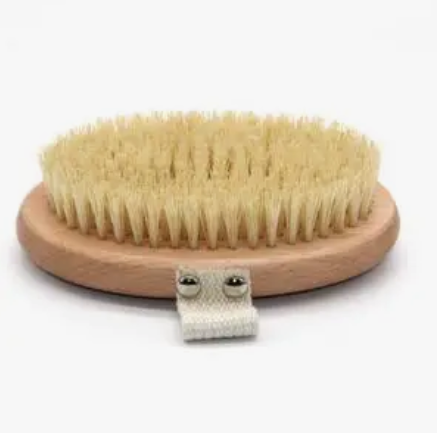 Beechwood and Natural Sisal Bristle Dry Brush.