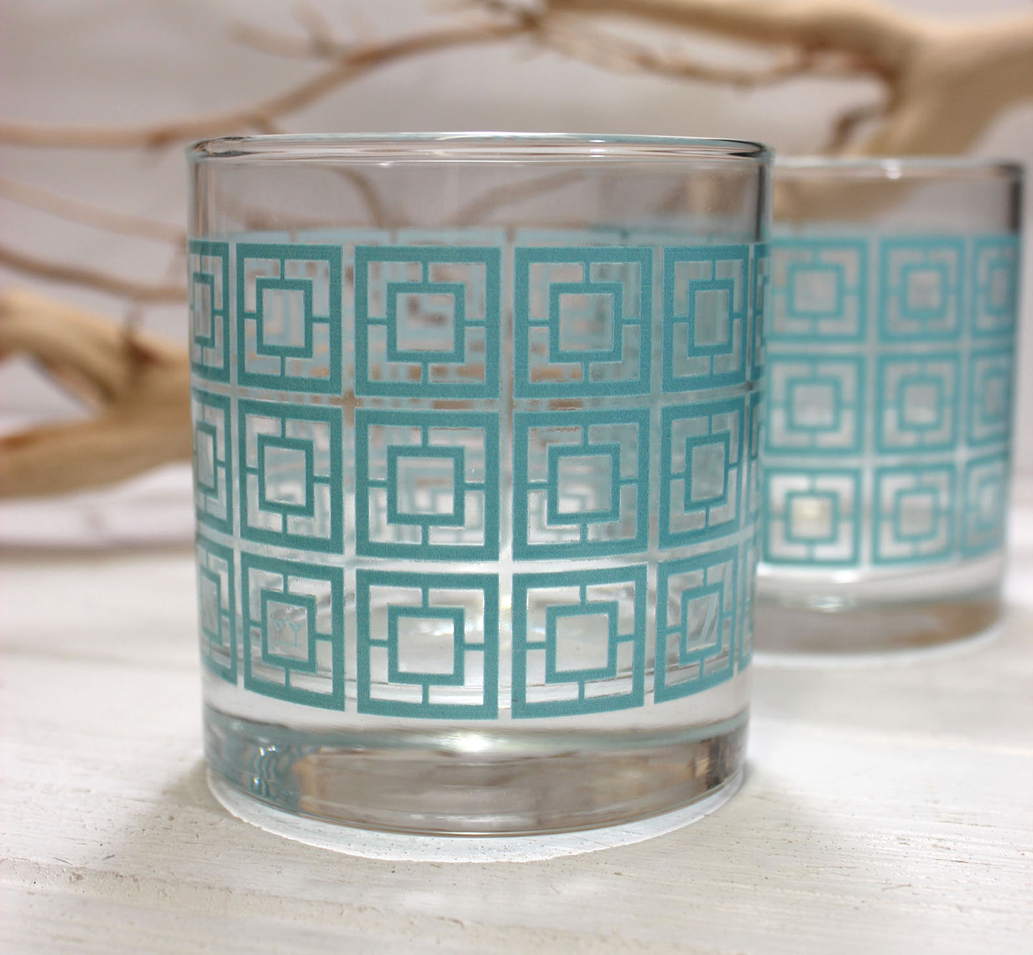 Breezeway Rocks Teal Cocktail Glass