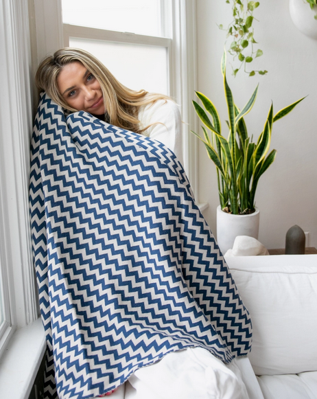 Zig Zag Blanket | Blue