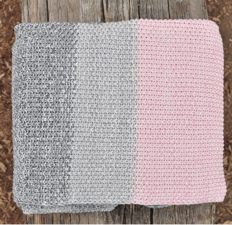 Vena Throw Blanket | Pink & Gray