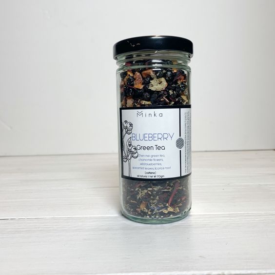 Microblended handcrafted Blueberry Green Tea by Minka