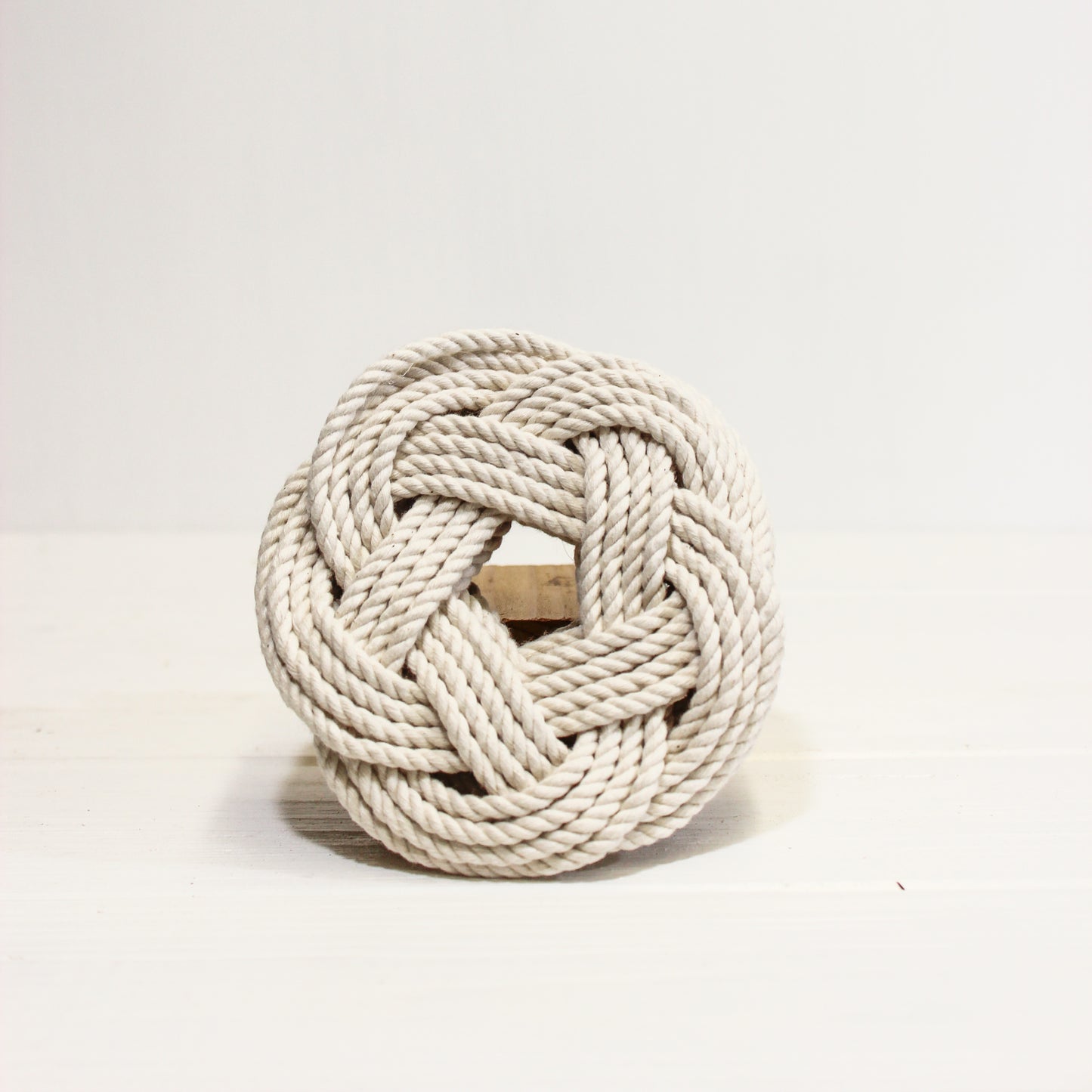 Sailor Knot Coasters White